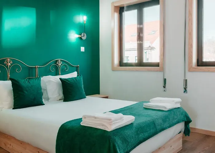 Campanha By Stories Apartman Porto