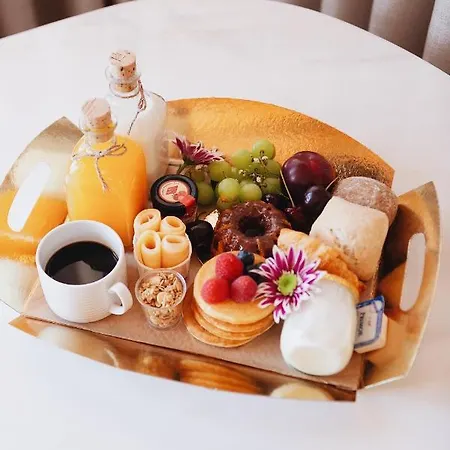 Campanha By Stories Appartamento Oporto